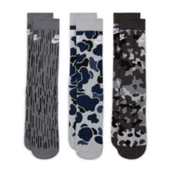 Calcetines Nike Everyday Essential Crew - Camo -Nike Tienda de ventas calcetines nike everyday essential crew camo smoke grey white 1