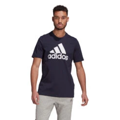 Camiseta Adidas Brand Love