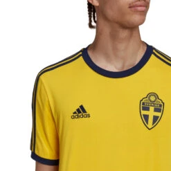 Camiseta Adidas Suecia Fanswear 2022-2023 -Nike Tienda de ventas camiseta adidas suecia fanswear mundial qatar 2022 yellow 3