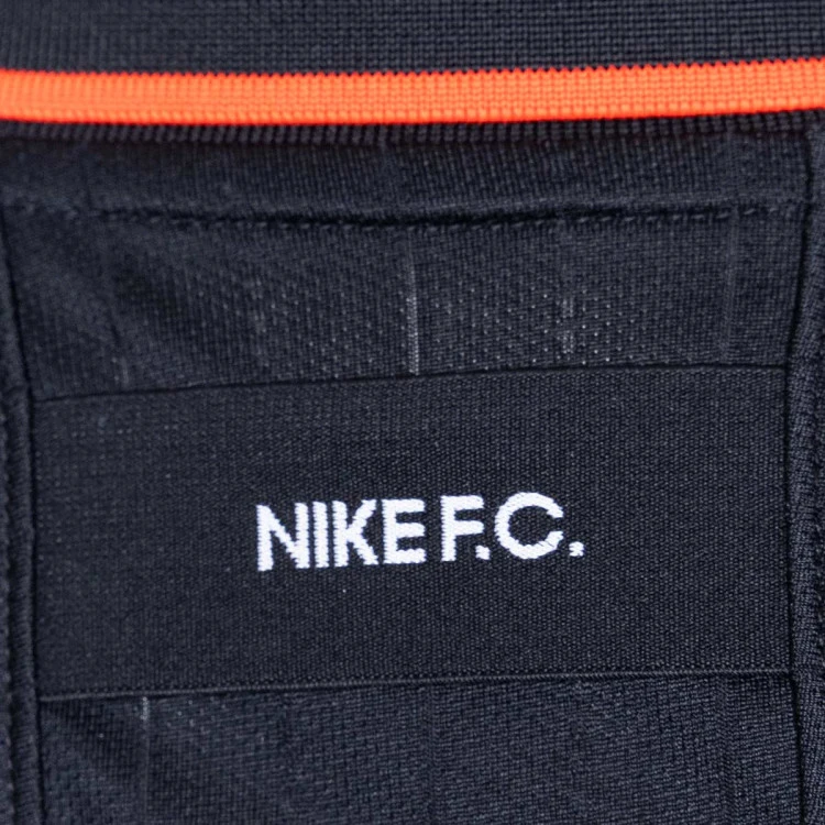Camiseta Nike NSW Dri-Fit NIKE FC Tribuna 6 Camiseta Nike NSW Dri-Fit NIKE FC Tribuna - Imagen 4