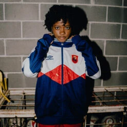 Chaqueta Umbro España Track Top -Nike Tienda de ventas chaqueta umbro espana track top medieval blue brilliant white high risk red 2