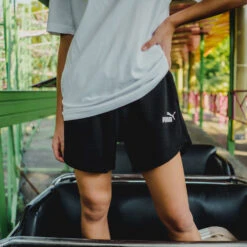 Pantalón Corto Puma Ess 5" High Waist TR Mujer -Nike Tienda de ventas pantalon corto puma ess 5 high waist tr mujer puma black 4