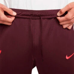 Pantalón Largo Nike Liverpool FC Training 2022-2023 -Nike Tienda de ventas pantalon largo nike liverpool fc training 2022 2023 burgundy crush 4