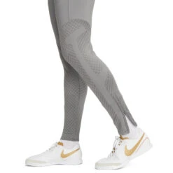 Pantalón Largo Nike Liverpool FC Training 2022-2023 Mujer -Nike Tienda de ventas pantalon largo nike liverpool fc training 2022 2023 mujer smoke grey tough red 5